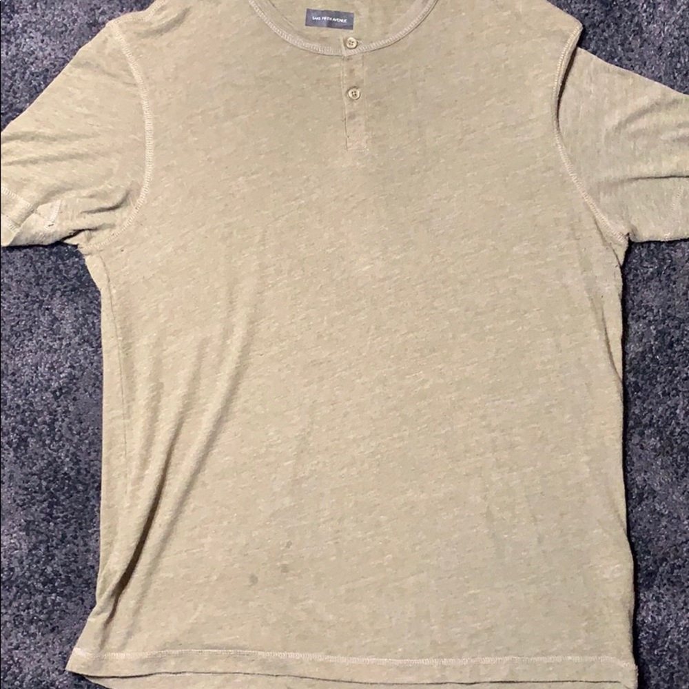 Saks fifth avenue short sleeve T-shirt